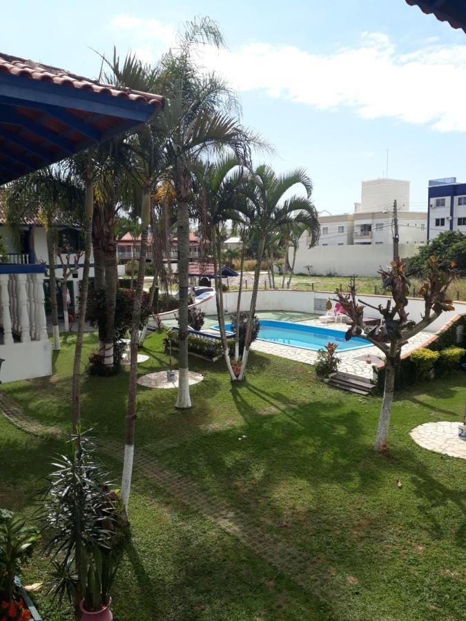 Residencial Colonial Amarelo a 150m da Praia de Mariscal Bombinhas Exterior foto