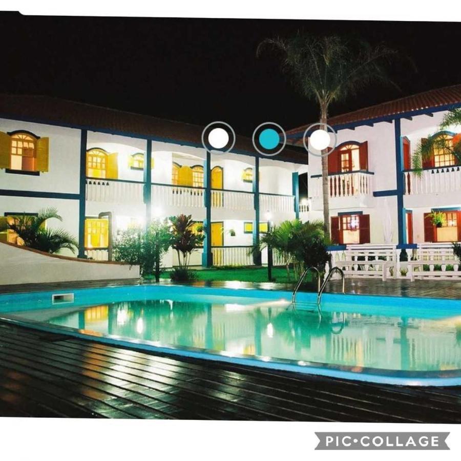 Residencial Colonial Amarelo a 150m da Praia de Mariscal Bombinhas Exterior foto