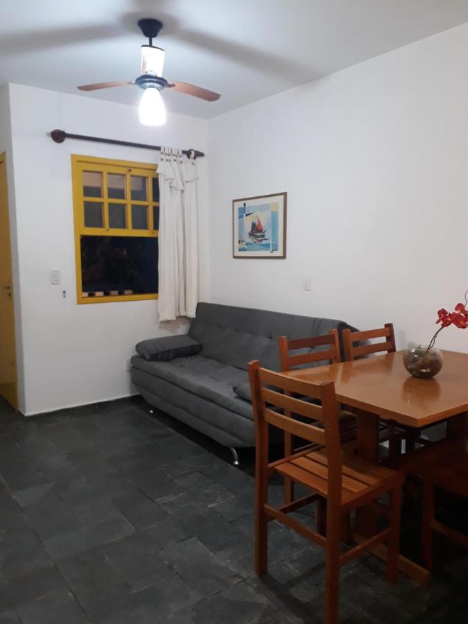 Residencial Colonial Amarelo a 150m da Praia de Mariscal Bombinhas Exterior foto